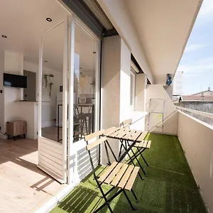 Studio Moderne Refait à Neuf Avec Balcon Appartement Valence (Drome)